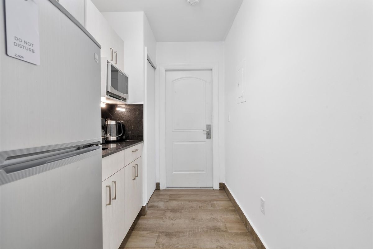 Kitchenette and entry