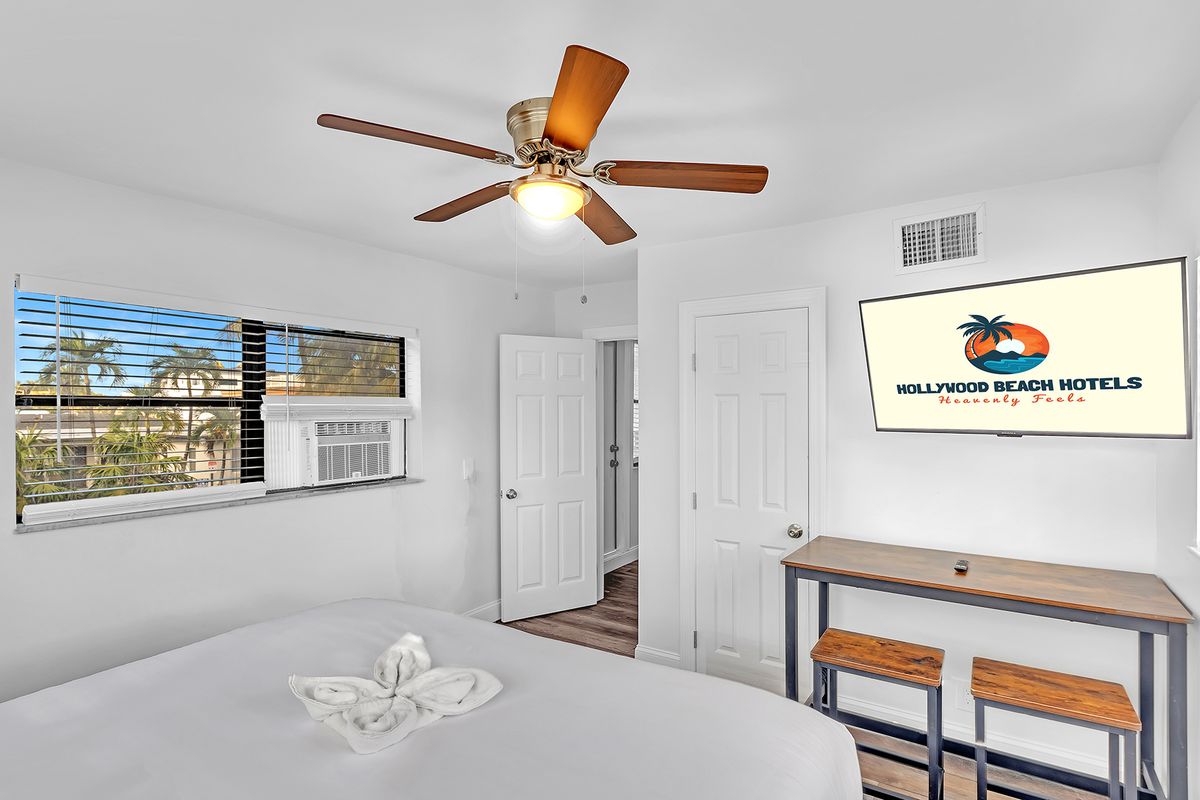 Room with TV